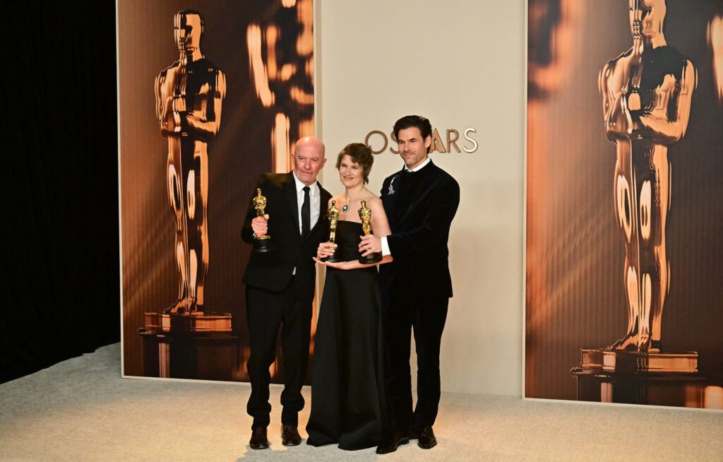 Netflix adquire Warner por US$ 82,7 bilhões 3 a-campanha-da-netflix-para-divulgacao-de-emilia-perez-foi-uma-das-mais-caras-da-historia-mas-o-filme-amargou-uma-pessima-campanha-envolta-em-polemicas-foto-frederic-j-brown-afp-tvt-news