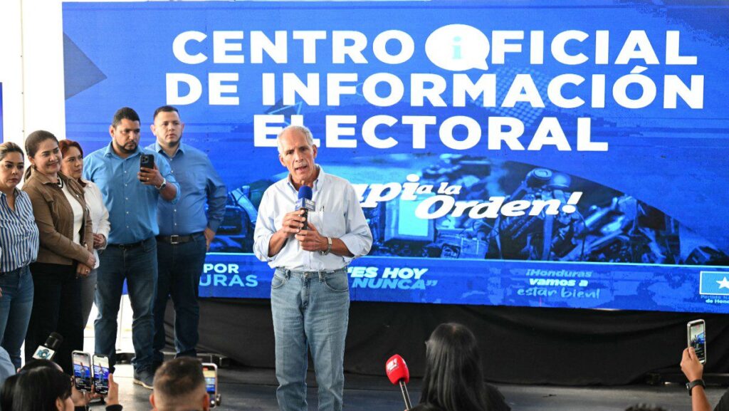 Trump e a estratégia de interferência eleitoral: de Honduras à Polônia 3 trump-e-a-estrategia-de-interferencia-eleitoral-de-honduras-a-polonia-tvt-news