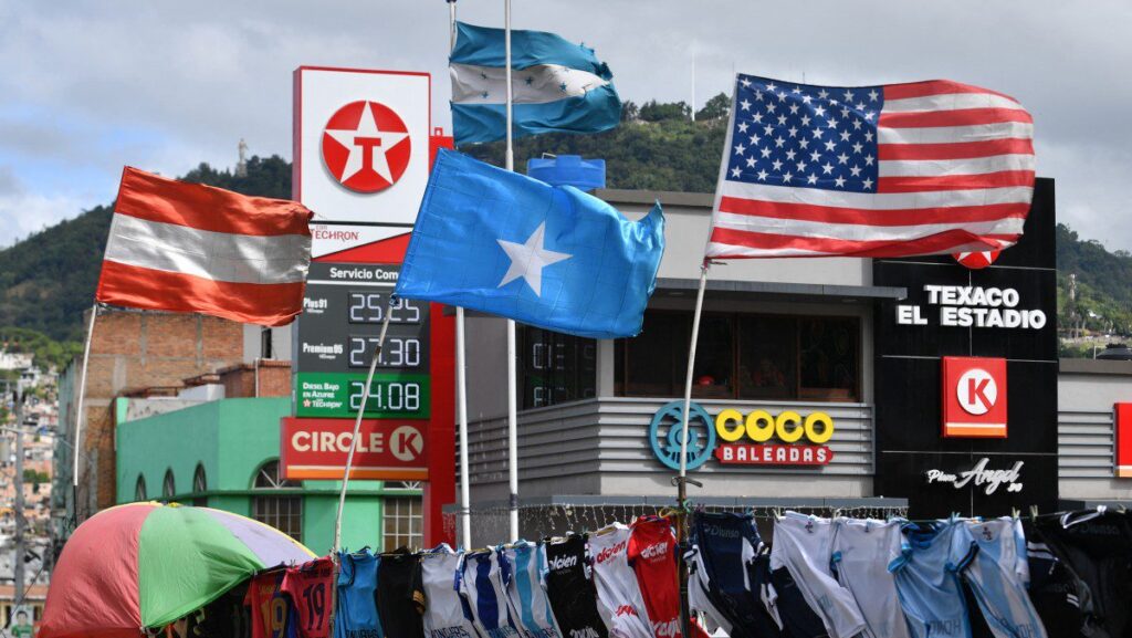 trump-e-a-estrategia-de-interferencia-eleitoral-de-honduras-a-polonia-tvt-news