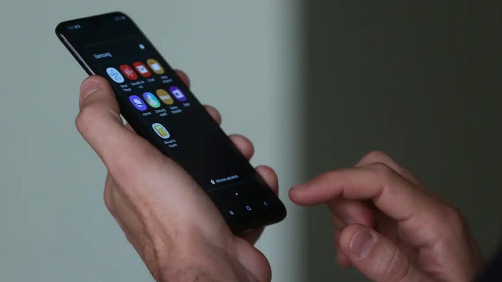 Acesso-a-internet-cresce-entre-classes-sociais-mas-ainda-e-desigual-tania-rego-agencia-brasil-tvt-news