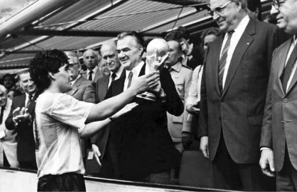 morte-de-maradona-tera-novo-julgamento-tvt-news