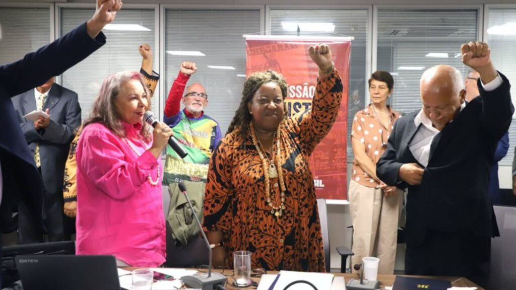 comissao-de-anistia-concede-indenizacao-ao-ex-jogador-reinaldo-por-perseguicao-na-ditadura-repressao-do-estado-foi-muito-alem-dos-poroes-e-das-celas-relembrou-foto-clarice-castro-mdhc-tvt-news