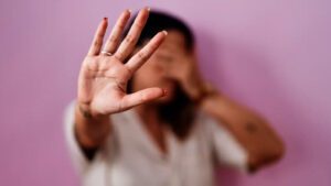 Trabalhadoras-afastadas-por-sofrerem-violencia-domestica-vao-receber-do-INSS-diz-STF-freepick-tvt-news