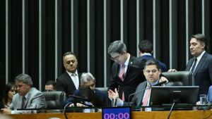 congresso-nacional-aprova-a-ldo-que-regula-o-orcamento-do-brasil-para-2026-tvt-news