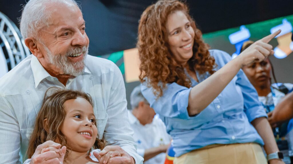 a-unica-coisa-que-a-gente-nao-pode-perder-e-a-esperanca-diz-lula-na-celebracao-de-natal-de-catadores-e-catadoras-tvt-news