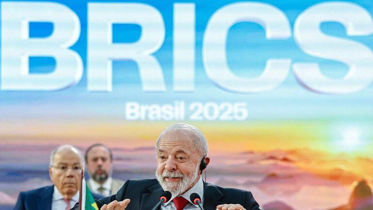 politica-externa-em-3-anos-brasil-amplia-influencia-global-lula-g20-mercosul-itamaray-relacoes-exteriores-brics-america-latina-tvt-news