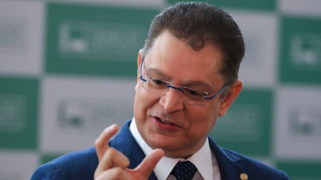 Nesta sexta, os agentes cumpriram sete mandados de busca e apreensão relacionados a líderes do PL como Sóstenes. Foto: Lula Marques/EBC