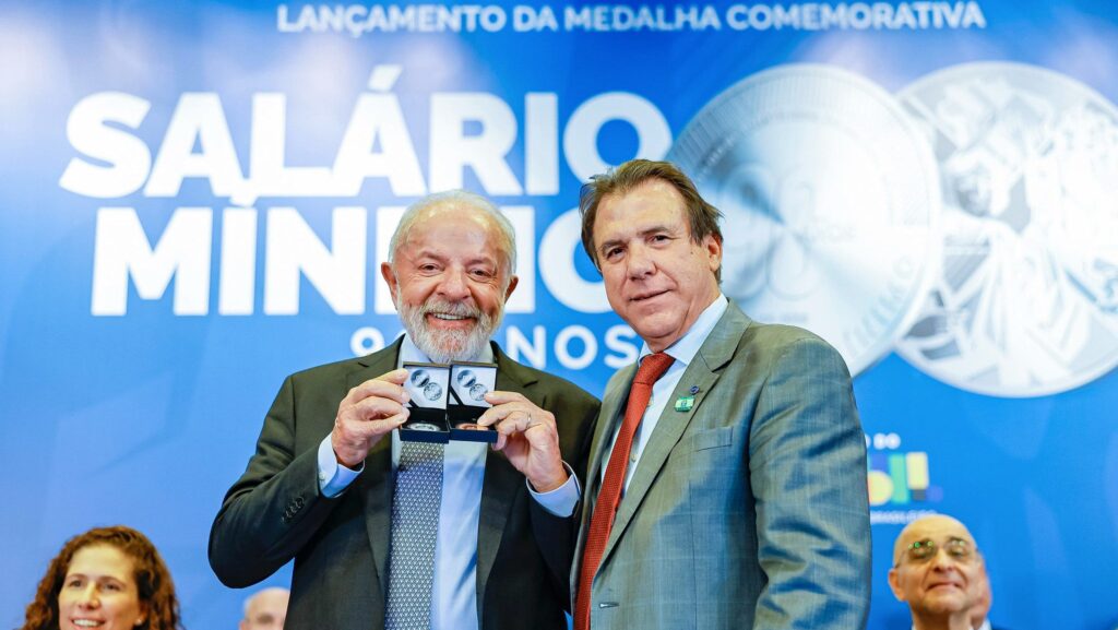 salario-minimo-temos-a-obrigacao-de-brigar-para-que-ele-melhore-diz-lula-tvt-news