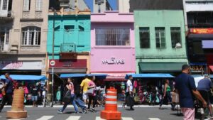 TVTNews 25 consumo-das-familias-compensa-juros-e-leva-desemprego-ao-menor-nivel-atividades-mais-dependentes-de-credito-ou-de-juros-expandiram-menos-foto-rovena-rosa-agencia-brasil-tvt-news