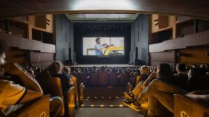 Depois-de-premios-O-Agente-Secreto-esta-em-mais-salas-de-cinema-leo-lara-universo-producao-tvt-news