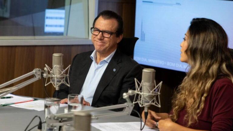 nao-e-bolha-e-crescimento-consistente-diz-marinho-sobre-empregos-em-alta-estamos-bastante-otimistas-com-a-economia-brasileira-disse-ministro-foto-vitor-vasconcelos-secom-pr-tvt-news