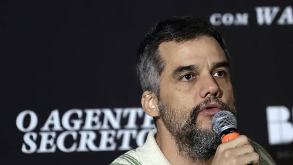 Vitória de O Agente Secreto tem forte repercussão nas redes sociais "Brasil com S está na moda!", disse Alckmin, ao celebrar a vitória. Foto: Paulo Pinto/Agência Brasil TVT News