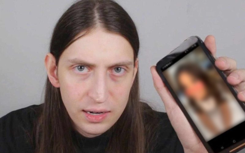 Atualizações no Roblox provocam revolta entre crianças 3 o-video-no-canal-do-felca-sobre-adultizacao-de-criancas-e-adolescentes-nas-redes-sociais-levantou-o-debate-sobre-seguranca-nas-redes-no-brasil-foto-reproducao-canal-do-felca-tvt-news