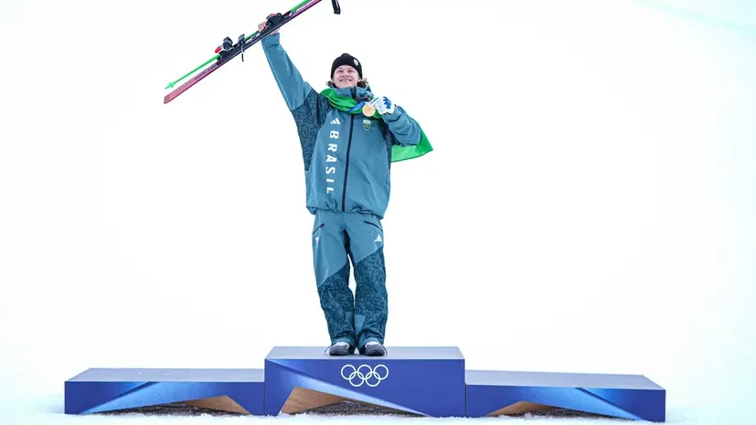 olimpiadas-jogos-olimpicos-inverno-2026-lucas-pinheiro-braathen-e-ouro-para-o-brasil-em-milao-cortina-2026-brasileiro-faz-apresentacao-historica-e-garante-a-primeira-medalha-brasileira-em-jogos-olimpicos-de-inverno-tvt-news