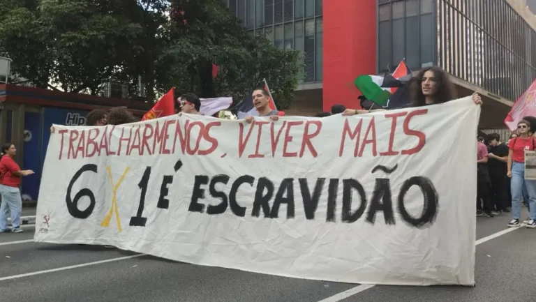Últimas Notícias 2 fim-da-escala-6x1-e-defesa-da-familia-e-da-fe-diz-erika-hilton-quem-defende-familia-e-religiosidade-deveria-defender-o-fim-da-escala-6x1-afirma-erika-hilton-tvt-news-fim-da-escala-6x1-camara-dos-deputados-instala-comissao-fim-da-escala-6-x-1-e-reducao-da-jornada-de-trabalho-sem-diminuicao-de-salarios-trabalhadores-pelo-fim-da-escala-6x1-tvt-news