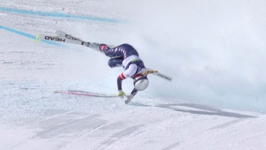 lindsey-vonn-passa-por-cirurgia-apos-sofrer-fratura-na-perna-esquerda-em-queda-tvt-news