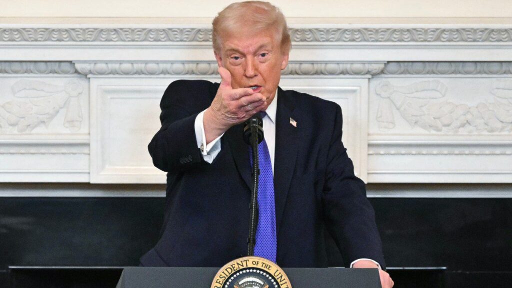 suprema-corte-dos-eua-declara-ilegal-o-tarifaco-de-trump-tvt-news