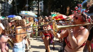 Da Redação 15 ocupacao-hoteleira-no-carnaval-supera-99-no-rio-de-janeiro-uma-festa-tipicamente-carioca-com-hospitalidade-e-alegria-foto-tomaz-silva-agencia-brasil-tvt-news