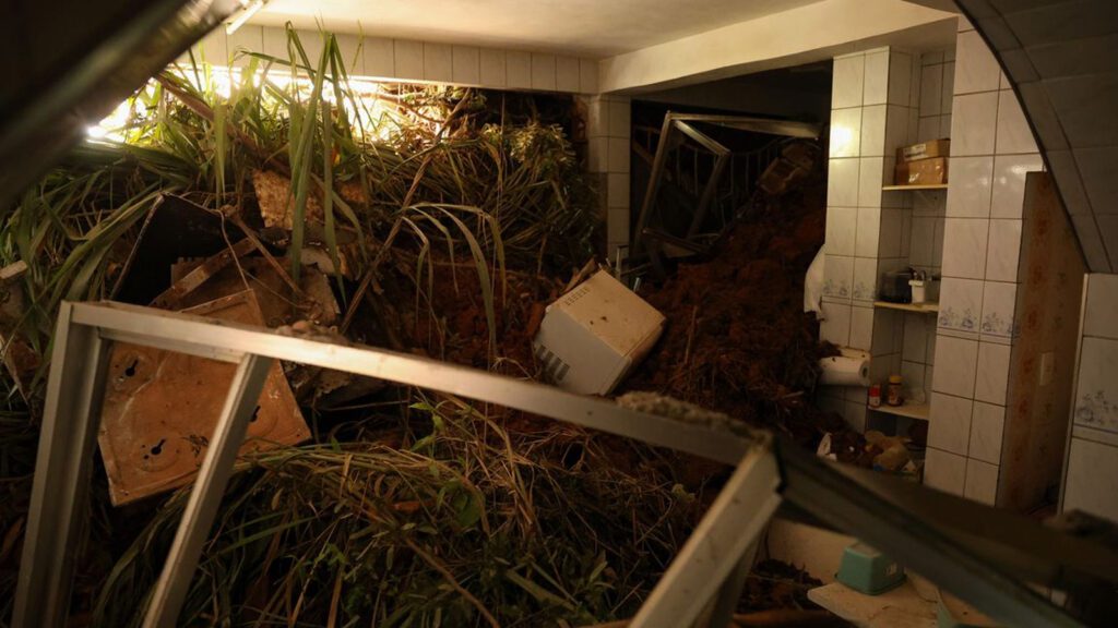 Chuvas-fortes-deixam-64-mortos-em-Juiz-de-Fora-e-Uba-tomaz-silva-agencia-brasil-tvt-news