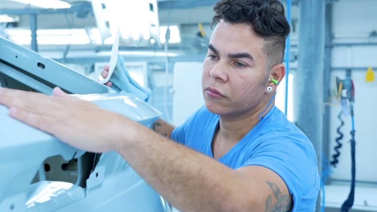 o-que-eu-ganho-com-isso-isencao-do-ir-mais-tempo-e-futuro-para-os-trabalhadores-da-para-dar-um-alivio-nas-contas-da-para-fazer-algum-curso-da-para-me-planejar-foto-reproducao-tvt-news