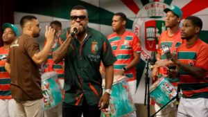 pernambuco-vai-a-sapucai-com-desfile-da-grande-rio-sobre-o-manguebeat-achei-essa-conexao-de-a-regiao-da-escola-caxias-ser-uma-cidade-cercada-por-manguezais-diz-carnavalesco-foto-fernando-frazao-agencia-brasil