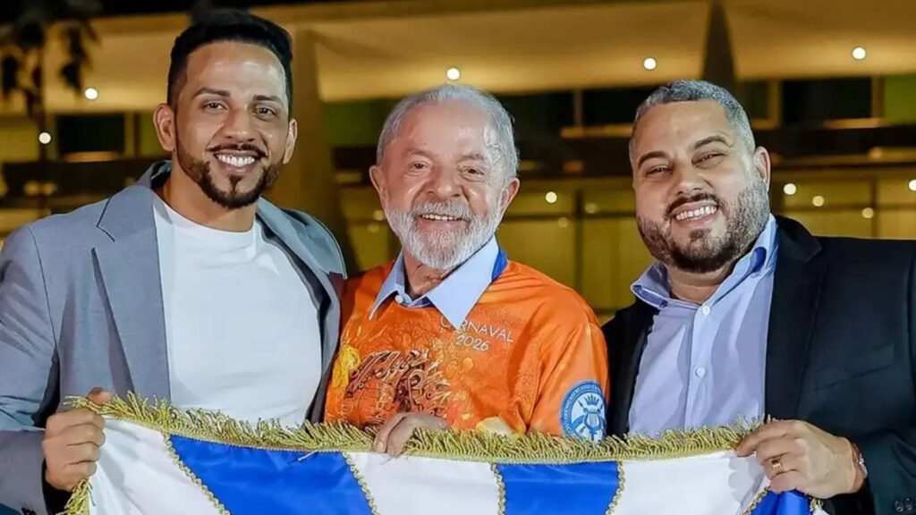 mae-de-lula-canta-no-samba-enredo-da-academicos-de-niteroi-jornada-do-menino-do-sertao-que-presidente-merece-reconhecimento-diz-wallace-palhares-foto-ricardo-stuckert-pr-tvt-news