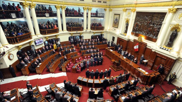Congresso do Peru destituiu ontem (17) o presidente José Jerí, apenas quatro meses após ele ter assumido o comando do Executivo interinamente. Foto: Wikicommons