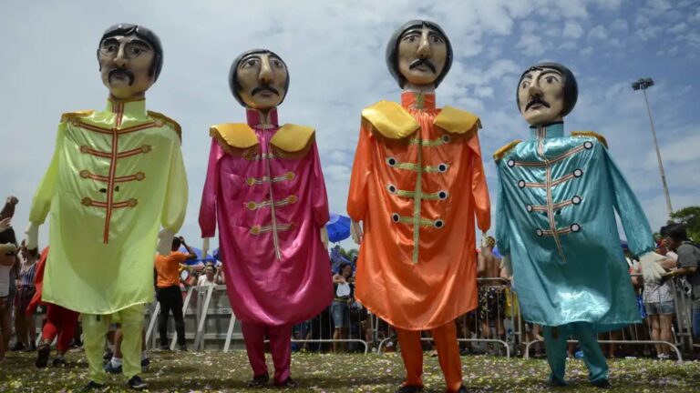 carnaval-2026-veja-programacao-dos-blocos-de-rua-no-rio-nesta-segunda-capital-fluminense-espera-receber-6-8-milhoes-de-folioes-apenas-nos-blocos-de-rua-foto-tania-rego-agencia-brasil-tvt-news