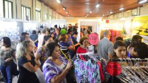 reducao-da-jornada-teria-custo-similar-a-reajustes-historicos-do-salario-minimo-impacto-total-no-custo-da-operacao-do-comercio-varejista-seria-pouco-superior-a-1-foto-tania-rego-agencia-brasil-tvt-news