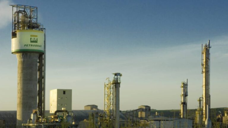 guerra-reforca-necessidade-de-ampliar-producao-energetica-e-de-fertilizantes-no-brasil-investimentos-em-exploracao-e-producao-de-petroleo-sao-estrategicos-diz-fup-foto-divulgacao-agencia-petrobras-tvt-news