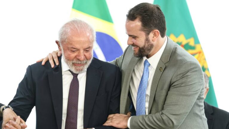 lula-negocia-medidas-para-aliviar-endividamento-do-brasileiro-lula-incumbiu-novo-ministro-durigan-da-tarefa-foto-marcelo-camargo-agencia-brasil-tvt-news