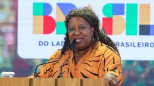 TVTNews 24 Macae-Evaristo-anuncia-centros-de-memoria-e-apoio-a-vitimas-de-violencia-de-Estado-em-Santos-valter-campanato-agencia-brasil-tvt-news