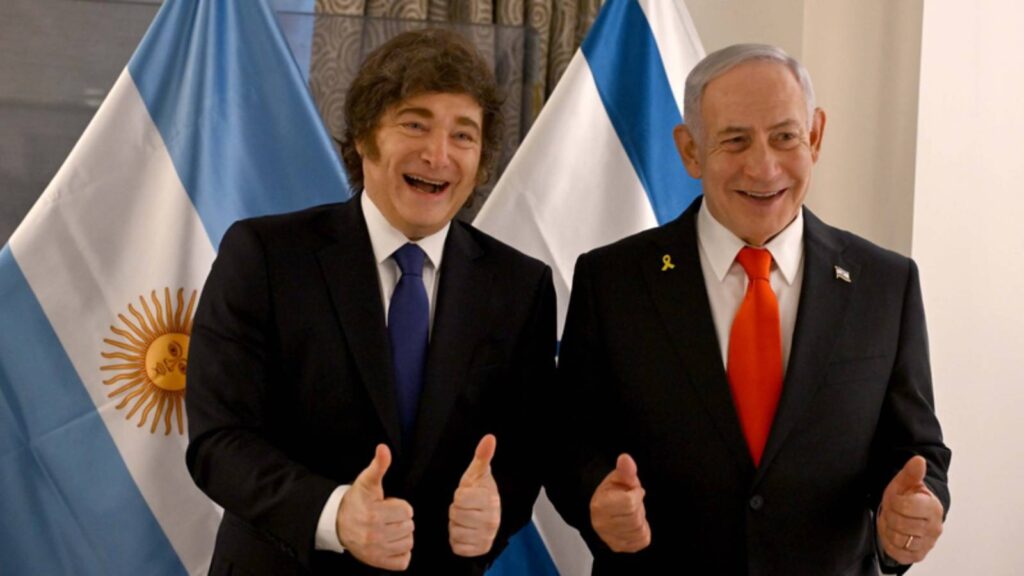 desaprovacao-de-milei-chega-a-60-com-corrupcao-e-piora-na-economia-em-mas-companhias-milei-ve-aprovacao-cair-para-entre-38-e-48-foto-jmilei-tvt-news