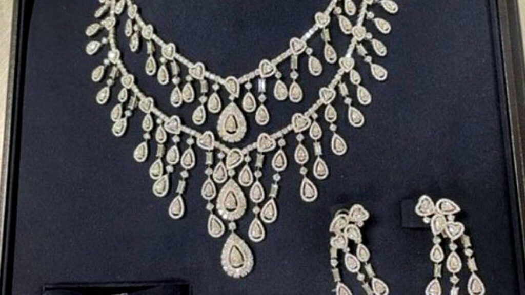 PGR-pede-arquivamento-de-inquerito-sobre-desvio-de-joias-por-Bolsonaro-reproducao-tvt-news