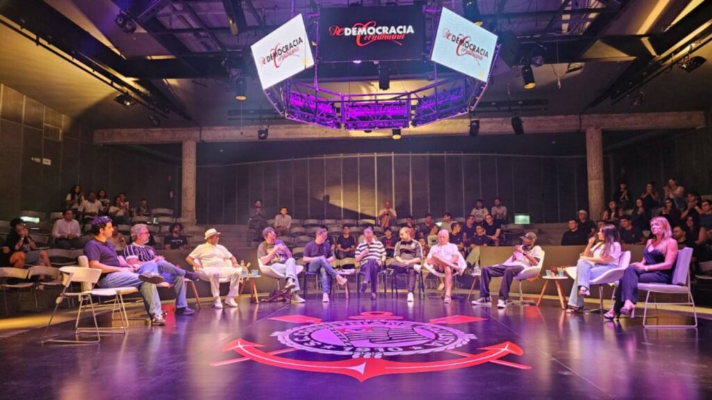 crise-no-corinthians-impulsiona-movimento-por-redemocratizacao-e-nova-constituicao-do-clube-expectativa-e-que-o-movimento-ganhe-adesao-e-influencie-mudancas-concretas-na-estrutura-do-clube-foto-rafael-jacobucci-meu-timao-tvt-news
