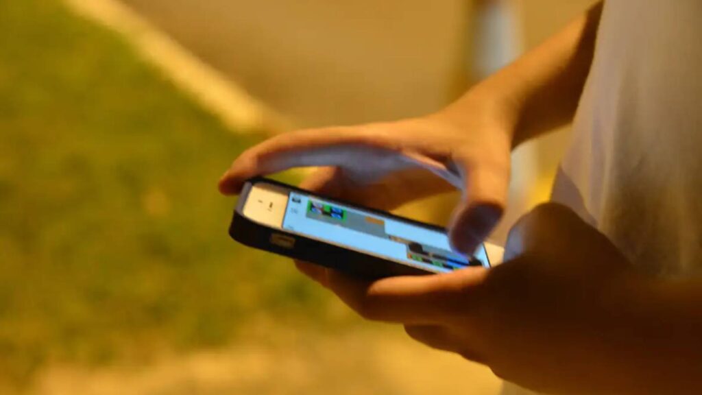 rolagem-infinita-sera-proibida-ao-publico-infantil-nas-redes-autoplay-tambem-e-outro-exemplo-de-recurso-que-devera-ser-proibido-foto-valter-campanato-agencia-brasil-tvt-news