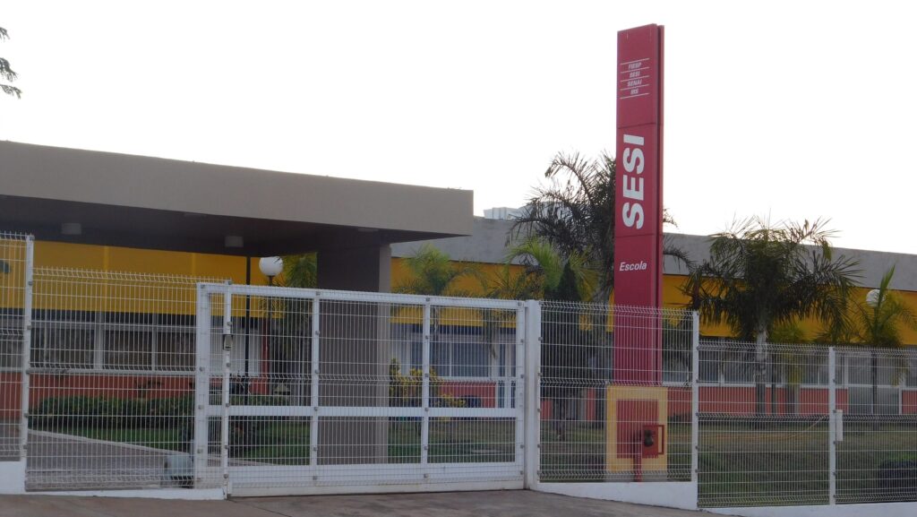 professores-do-sesi-entram-em-estado-de-greve-tvt-news