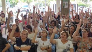 professores-do-sesi-e-senai-aprovam-mobilizacao-permanente-quando-a-categoria-se-reune-debate-e-decide-coletivamente-a-negociacao-ganha-forca-foto-divulgacao-sinpro-tvt-news