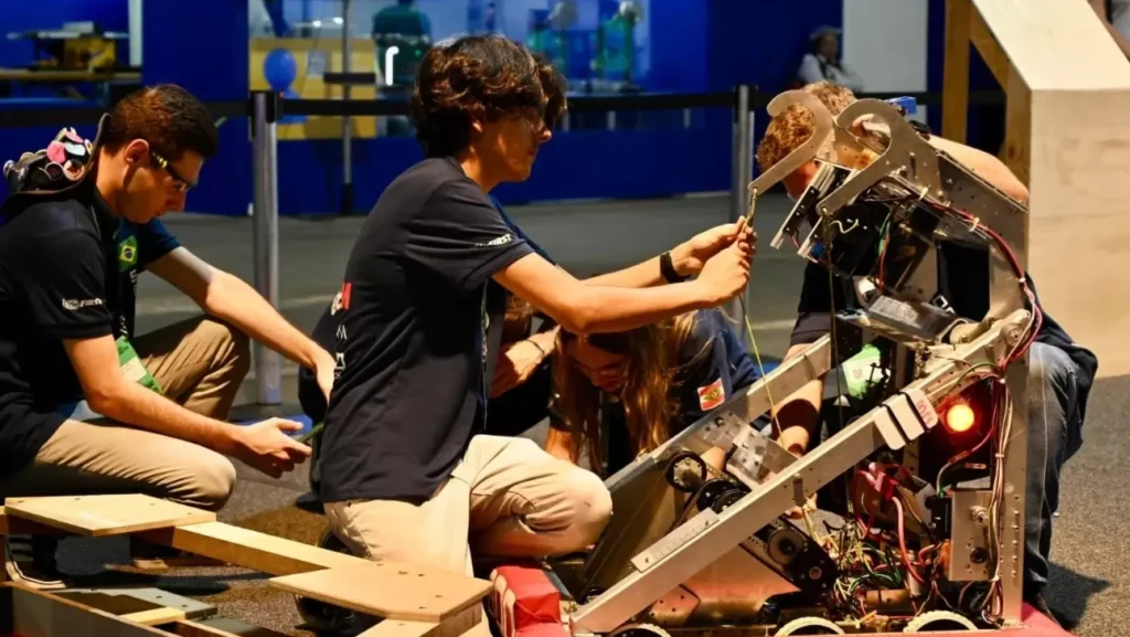 sesi-realiza-torneio-nacional-de-robotica-em-sao-paulo-com-mais-de-2-mil-estudantes-tvt-news