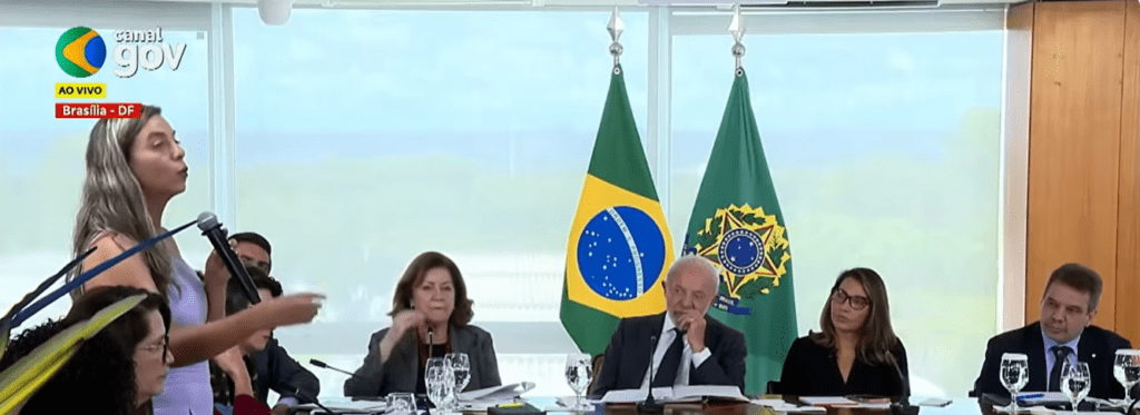 Lula sanciona PL que obriga uso de tornozeleira eletrônica para agressores de mulheres 1 lula-sanciona-pl-que-obriga-uso-de-tornozeleira-eletronica-para-agressores-de-mulheres-lula-ao-lado-de-jana-e-da-ministra-da-casa-civil-miriam-belchior-sanciona-pl-que-obriga-uso-de-tornozeleira-para-agressores-de-mulheres-tvt-news