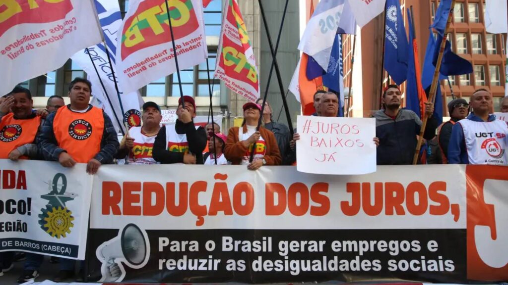 centrais-farao-ato-amanha-28-contra-juros-altos-na-av-paulista-e-inaceitavel-a-politica-monetaria-diz-presidente-da-forca-miguel-torres-foto-rovena-rosa-agencia-brasil-tvt-news