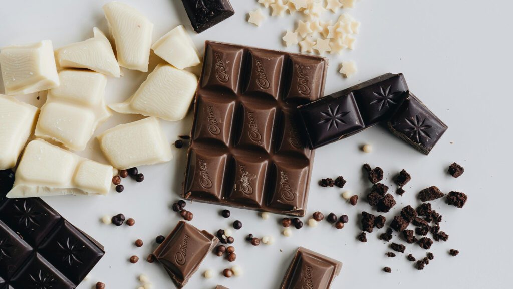 Chocolate-ou-sabor-chocolate-lei-define-quantidade-minima-de-cacau-alleksana-pexels