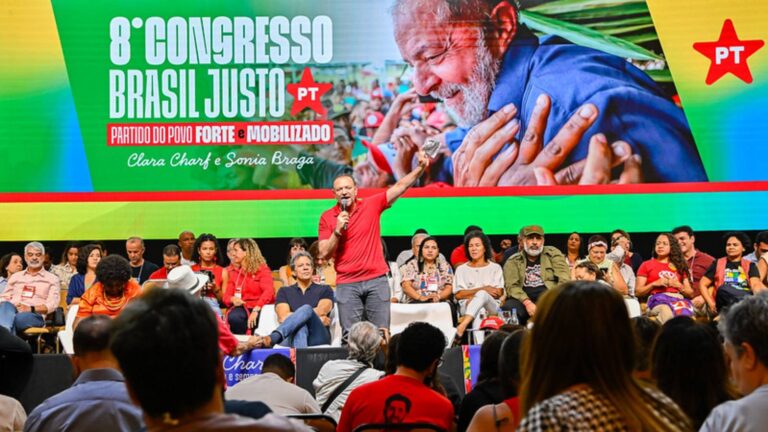 pt-reafirma-lula-como-eixo-para-2026-e-aprova-manifesto-com-reformas-e-hora-de-ouvirmos-o-que-a-sociedade-esta-dizendo-disse-edinho-foto-divulgacao-pt-tvt-news