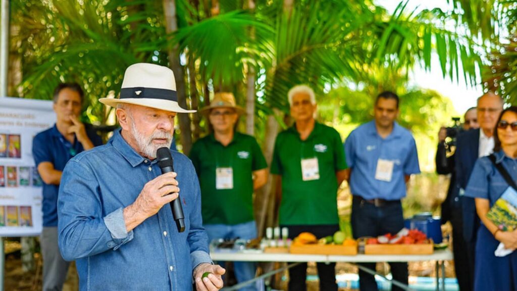 lula-destaca-frutas-brasileiras-no-pomar-da-ciencia-e-diz-que-levara-jabuticaba-a-trump-vou-tentar-levar-um-pe-de-jabuticaba-para-o-xi-jinping-e-para-o-trump-disse-foto-ricardo-stuckert-pr-tvt-news
