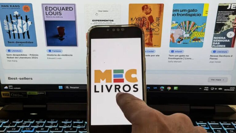 mec-livros-tera-acervo-ampliado-para-25-mil-obras-se-voce-nao-gostou-e-leu-10-do-livro-voce-pode-devolver-o-livro-e-pegar-outro-disse-ministro-foto-rafa-neddermeyer-agencia-brasil-tvt-news