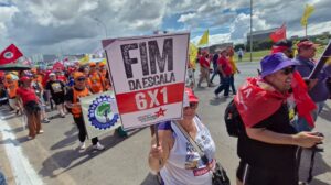 boulos-ao-vivo-acompanhe-a-marcha-da-classe-trabalhadora-em-brasilia-marcha-dos-trabalhadores-em-brasilia-pede-fim-da-escala-6x1-nesta-quarta-15-foto-ricardo-weber-tvt-tvt-news