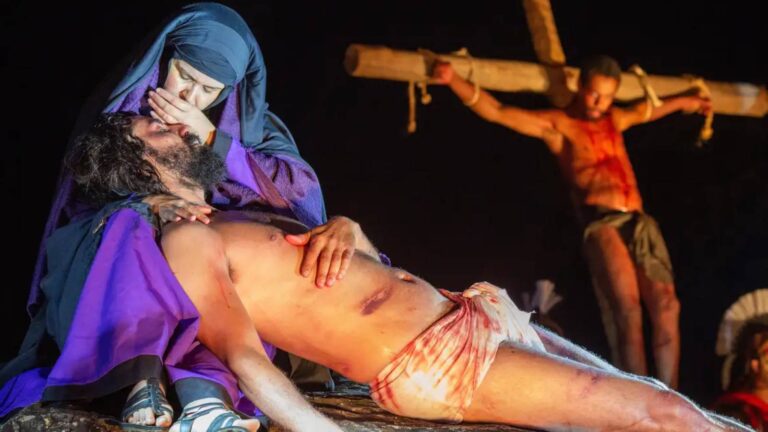 via-sacra-do-morro-da-capelinha-no-df-chega-a-53a-edicao-sexta-feira-da-paixao-e-marcada-por-manifestacoes-de-fe-e-tradicao-em-todo-o-pais-foto-fabio-rodrigues-pozzebom-abr-tvt-news