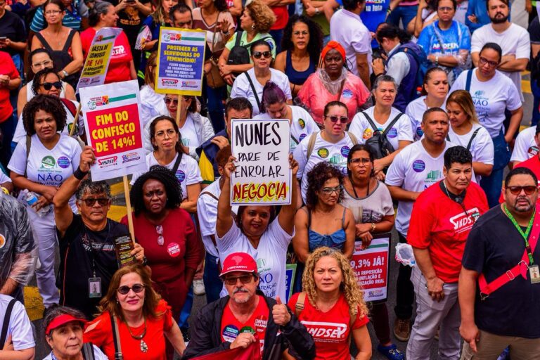 durante-paralisacao,-servidores-reivindicam-que-prefeito-ricardo-nunes-destrave-negociacao-da-campanha-salarial.-/-foto--elineudo-meira-(chokito)---sindsep-/-tvt-news