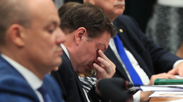 alexandre-ramagem-foi-detido-pelo-ice-nesta-segunda-13-ainda-nao-se-sabe-se-foi-preso-pelas-condenacoes-no-brasil-ou-por-estar-ilegal-nos-eua-foto-lula-marques-agencia-brasil-tvt-news