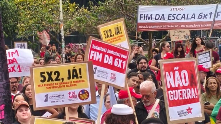 nao-vai-haver-reducao-de-salario-diz-ministro-sobre-fim-da-escala-6x1-fim-da-6-x-1-fim-da-escala-6x1-sem-reducao-de-salarios-dia-dos-trabalhadores-dia-do-trabalhador-e-da-trabalhadora-dia-do-trabalho-1-de-maio-tvt-news